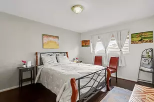 421 Emerson St, Houston, TX 77006 - Photo 10