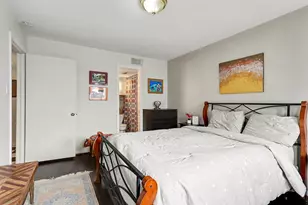 421 Emerson St, Houston, TX 77006 - Photo 12
