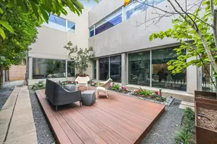 2307 Wroxton Rd, Houston, TX 77005 - Photo 14