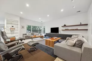 2307 Wroxton Rd, Houston, TX 77005 - Photo 16