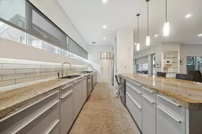 2307 Wroxton Road, Houston, TX 77005 - Photo 20