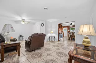 10113 Oboe Dr, Houston, TX 77025 - Photo 16