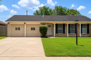 10911 Sageleaf Ln, Houston, TX 77089 - Photo 1