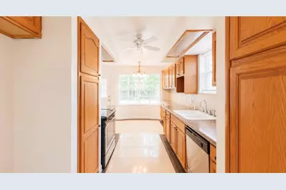 10911 Sageleaf Lane, Houston, TX 77089 - Photo 4