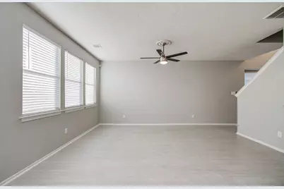 14319 Mirkwood Lane, Houston, TX 77014 - Photo 10