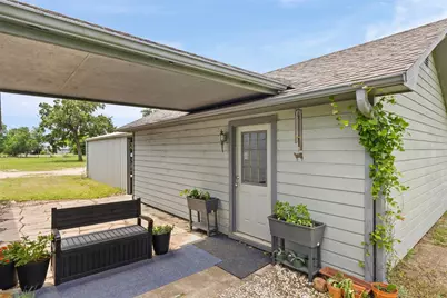 191 County Road 410, Buckholts, TX 76518 - Photo 32