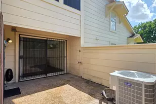 13002 Leader St, Houston, TX 77072 - Photo 12