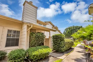 13002 Leader St, Houston, TX 77072 - Photo 2