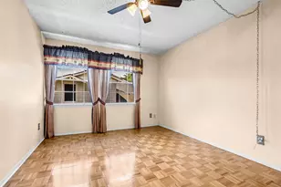 13002 Leader St, Houston, TX 77072 - Photo 12