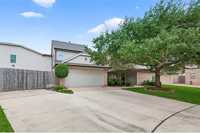 903 Sugarfield Court, Sugar Land, TX 77498 - Photo 4