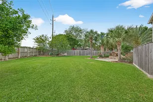 903 Sugarfield Ct, Sugar Land, TX 77498 - Photo 38