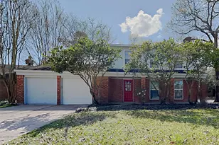 2902 Clear Ridge Dr, Houston, TX 77339 - Photo 1