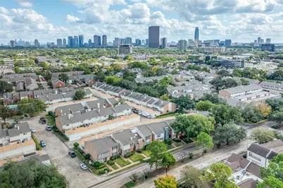 1035 Fountain View Drive, Houston, TX 77057 - Photo 26