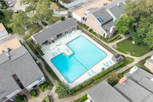 1035 Fountain View Dr, Houston, TX 77057 - Photo 28