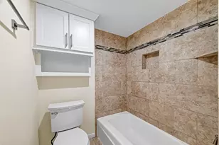 3131 Cummins St, Houston, TX 77027 - Photo 18