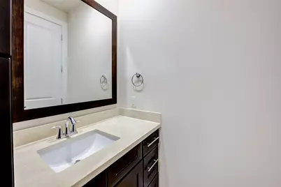 1222 W Dallas Street, Houston, TX 77019 - Photo 10