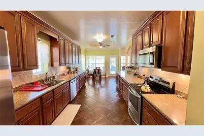 6161 County Road 3385, Lovelady, TX 75851 - Photo 14