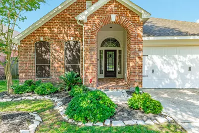 2912 Standing Springs Lane, Dickinson, TX 77539 - Photo 4