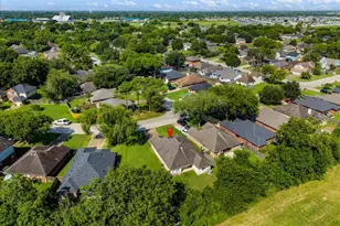 2803 Overland Trail, Dickinson, TX 77539 - Photo 36