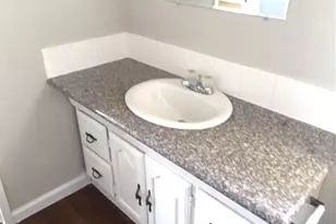 802 S Virginia St, La Porte, TX 77571 - Photo 10