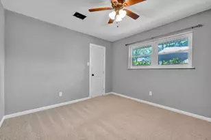 701 Biloxi Ct, Conroe, TX 77302 - Photo 32