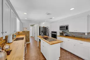 701 Biloxi Ct, Conroe, TX 77302 - Photo 14