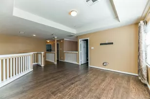2889 Flower Creek Ln, Dickinson, TX 77539 - Photo 14
