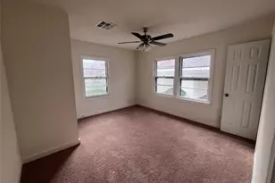 704 Alice St, Sweeny, TX 77480 - Photo 14
