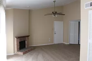 16111 Aspenglenn Dr, Houston, TX 77084 - Photo 2