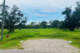 33211 Blue Marlin Dr, Richwood, TX 77515 - Photo 18