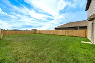 10824 Red Orchid Dr, Houston, TX 77016 - Photo 38