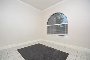 12814 Willow Centre Dr, Houston, TX 77066 - Photo 12