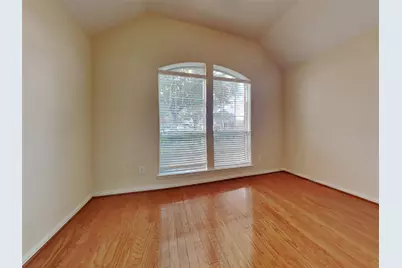 3009 Fallbrook Court, Pearland, TX 77584 - Photo 8