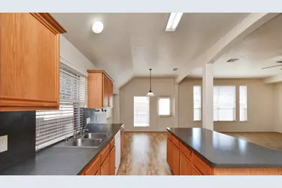 11130 Blue Feather Drive, Houston, TX 77064 - Photo 38