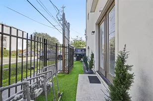 932 W 22nd St, Houston, TX 77008 - Photo 40