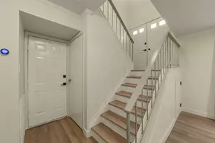 613 E Castle Harbour Dr, Friendswood, TX 77546 - Photo 14