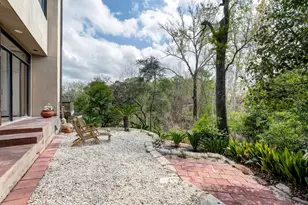 9171 Briar Forest Dr, Houston, TX 77024 - Photo 38