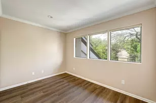 9171 Briar Forest Dr, Houston, TX 77024 - Photo 28