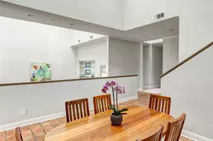 9171 Briar Forest Dr, Houston, TX 77024 - Photo 12