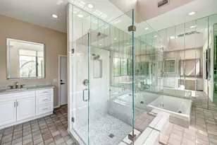 9171 Briar Forest Dr, Houston, TX 77024 - Photo 24