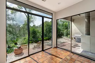 9171 Briar Forest Dr, Houston, TX 77024 - Photo 16