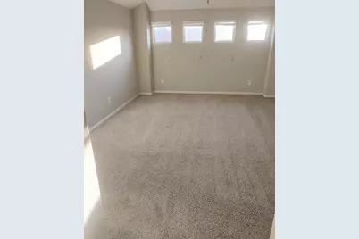 715 S Chamfer Way, Crosby, TX 77532 - Photo 2