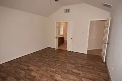 11803 Belle Court, Pinehurst, TX 77362 - Photo 14