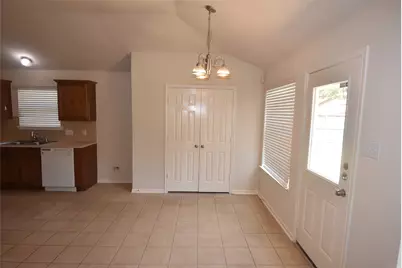 11803 Belle Court, Pinehurst, TX 77362 - Photo 8
