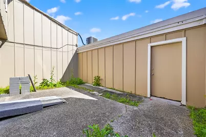 11539 Village Place Drive #166, Houston, TX 77077 - Photo 34