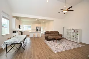 1535 Cathedral Bend Drive, Missouri City, TX 77459 - Photo 4