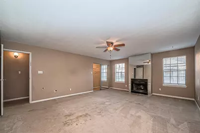 9850 Pagewood Lane #1207, Houston, TX 77042 - Photo 8