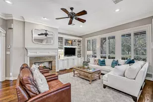 110 Century Dr, Friendswood, TX 77546 - Photo 12