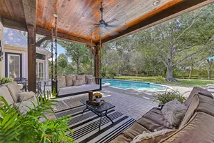 110 Century Dr, Friendswood, TX 77546 - Photo 42