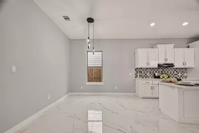 90 Burress Street #A, Houston, TX 77022 - Photo 18